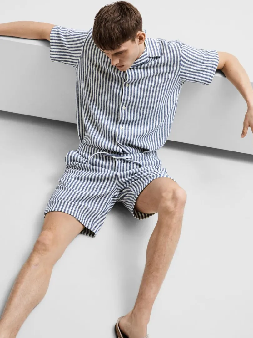 stribede_shorts_3.webp Shorts>SELECTED STRIBEDE SHORTS Blue