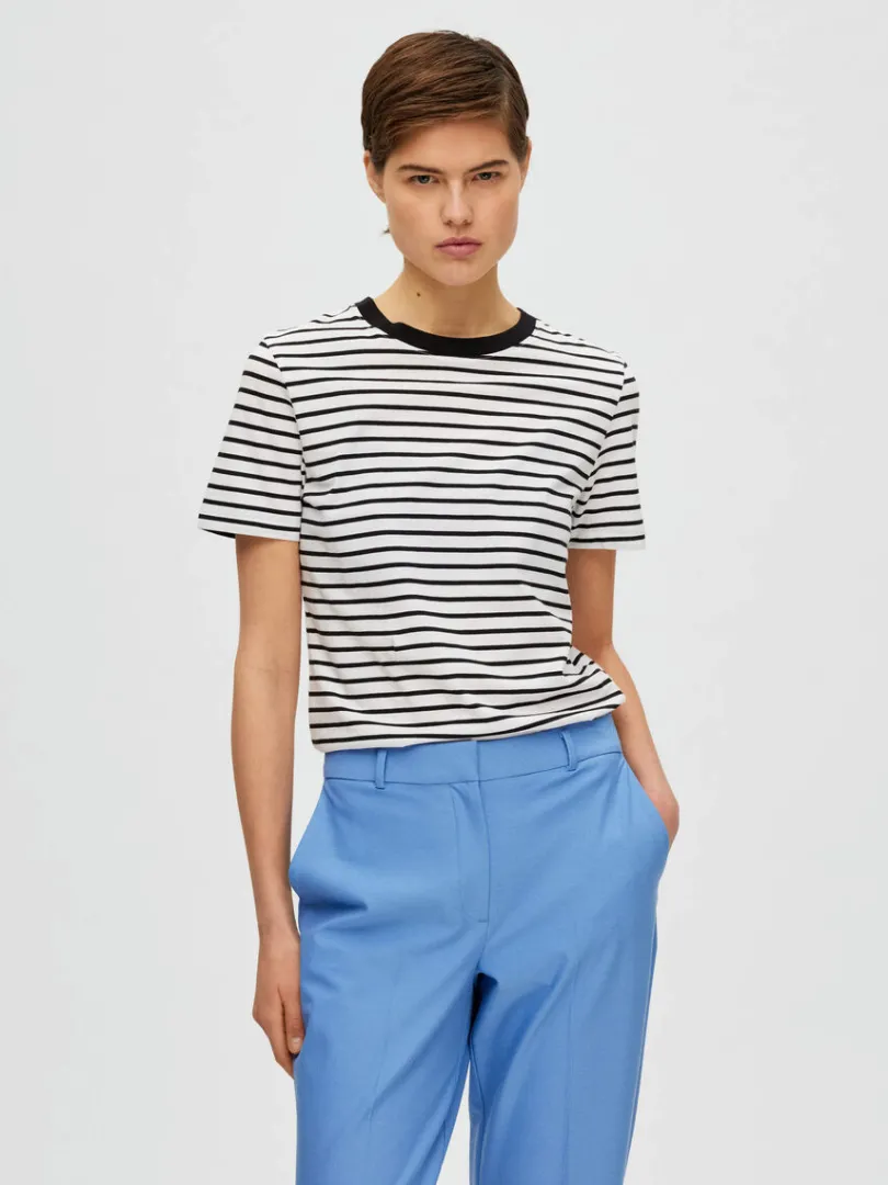 stribet_tshirt_0-1.webp T-shirts>SELECTED STRIBET T-SHIRT Black