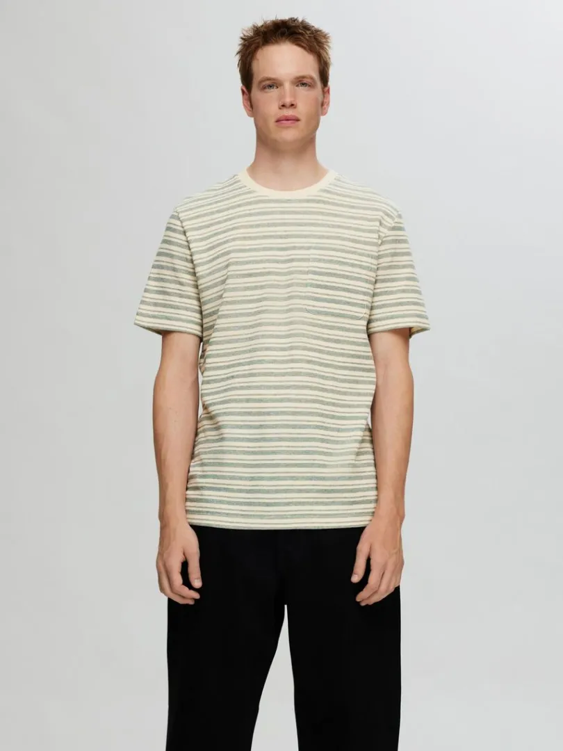stribet_tshirt_0-4.webp T-shirts>SELECTED STRIBET T-SHIRT Green
