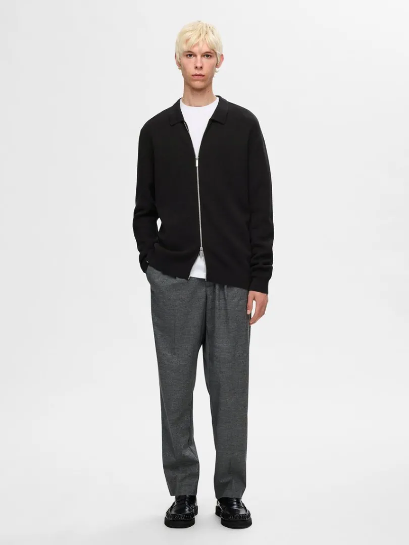 strikket_cardigan_med_lyn_1-3.webp Strik>SELECTED STRIKKET CARDIGAN MED LYNLÅS Black