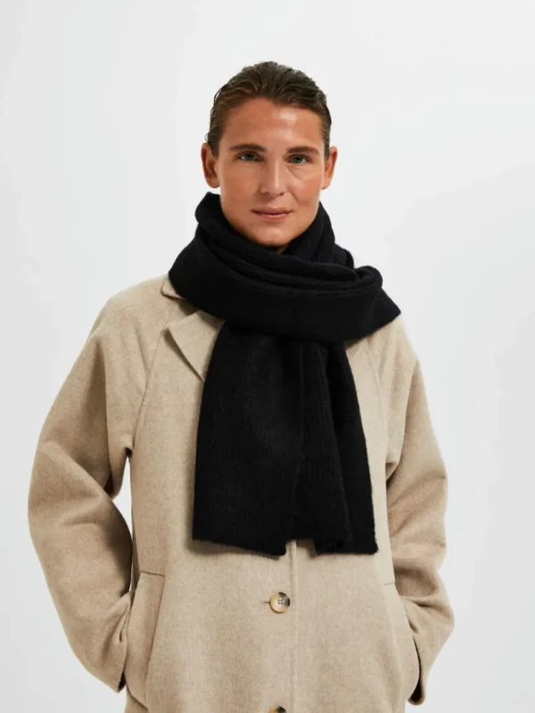 Accessories>SELECTED STRIKKET HALSTØRKLÆDE Black