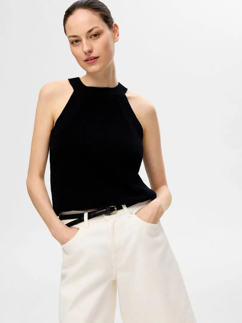 strikket_halterneck_top_2.webp Toppe Og Bluser | Strik>SELECTED STRIKKET HALTERNECK TOP Black