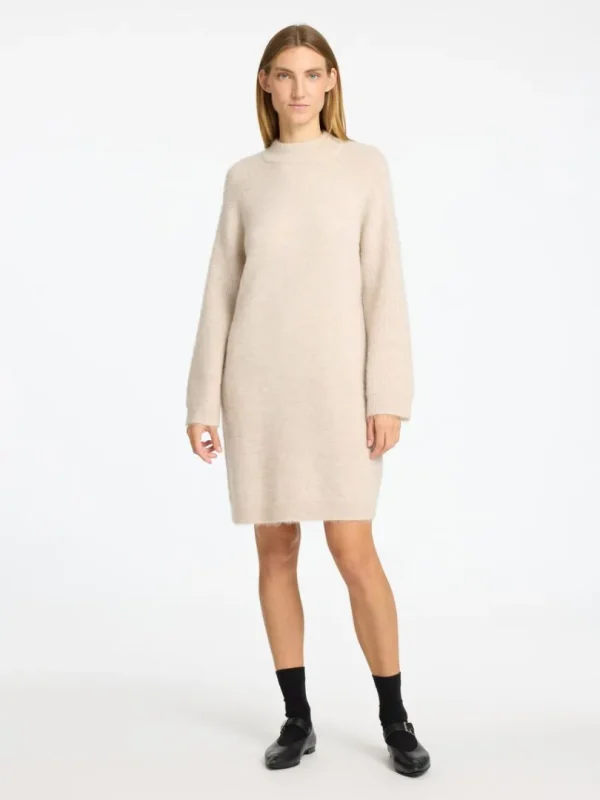 Kjoler | Strik>SELECTED STRIKKET KORT KJOLE Beige