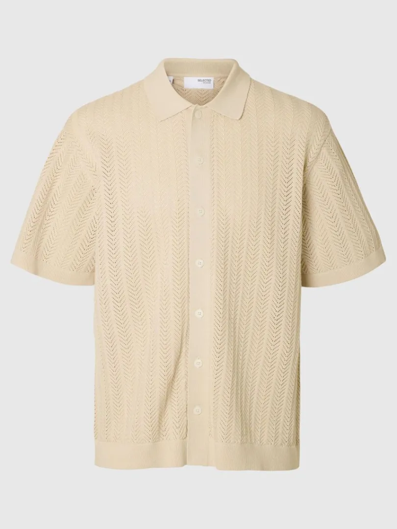 strikket_kortrmet_skjorte_3.webp Poloer>SELECTED STRIKKET KORTÆRMET SKJORTE Beige