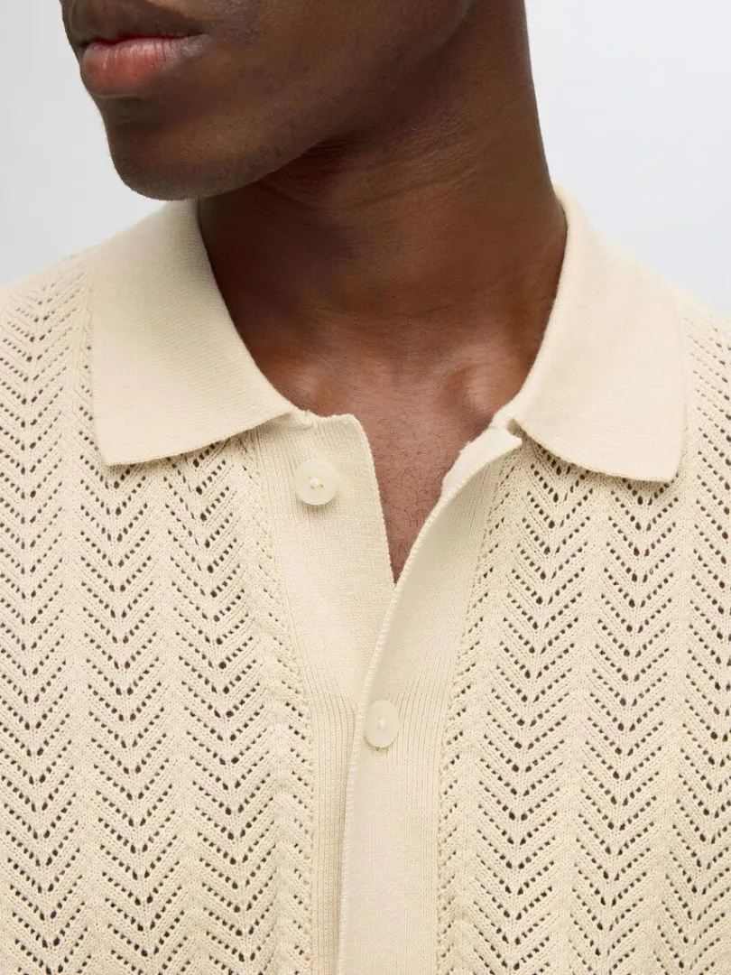 strikket_kortrmet_skjorte_4.webp Poloer>SELECTED STRIKKET KORTÆRMET SKJORTE Beige
