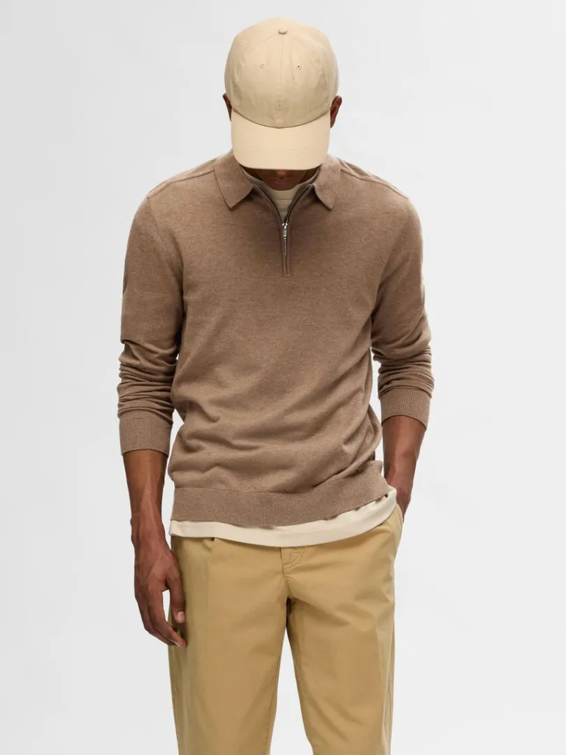 strikket_langrmet_polo_0.webp Strik>SELECTED STRIKKET LANGÆRMET POLO Brown