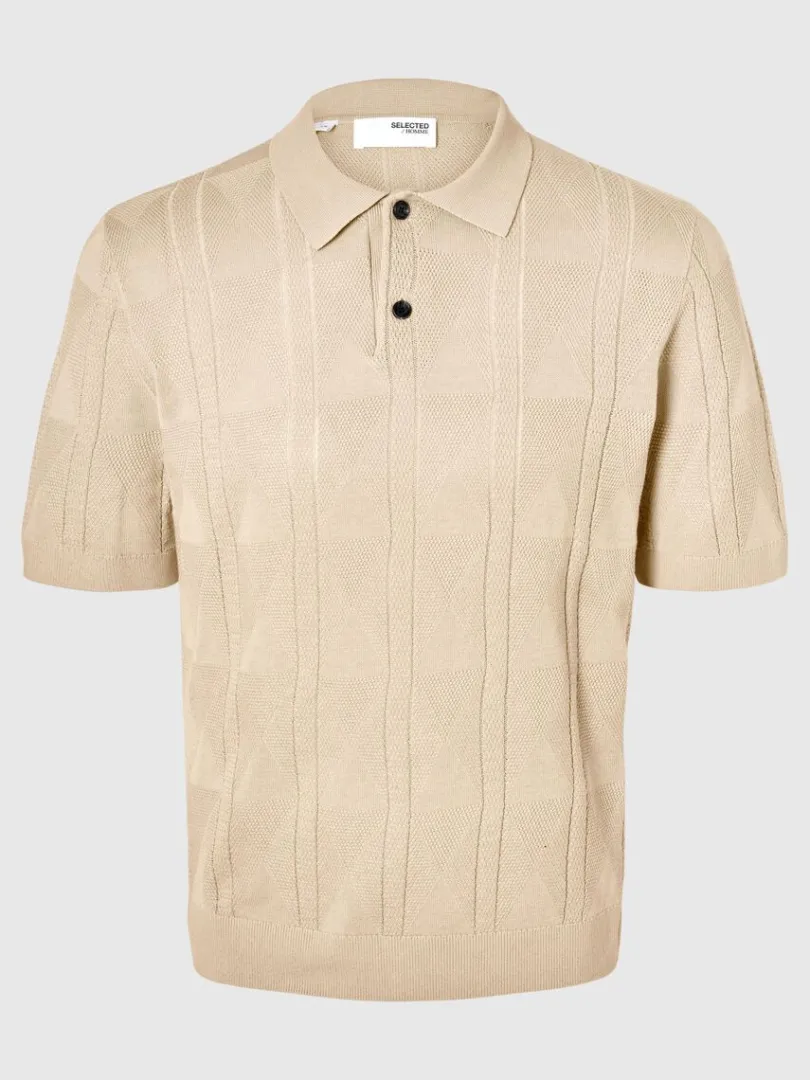 strikket_polo_3-4.webp Poloer | Strik>SELECTED STRIKKET POLO Beige