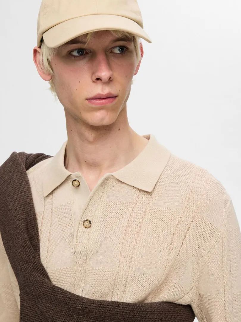 strikket_polo_4-4.webp Poloer | Strik>SELECTED STRIKKET POLO Beige