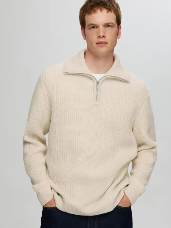 Strik>SELECTED STRIKKET TRØJE MED HALV LYNLÅS Beige
