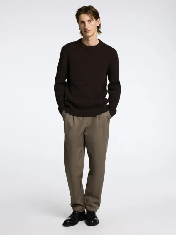 Strik>SELECTED STRUKTURERET SWEATER MED RUND HALS Brown