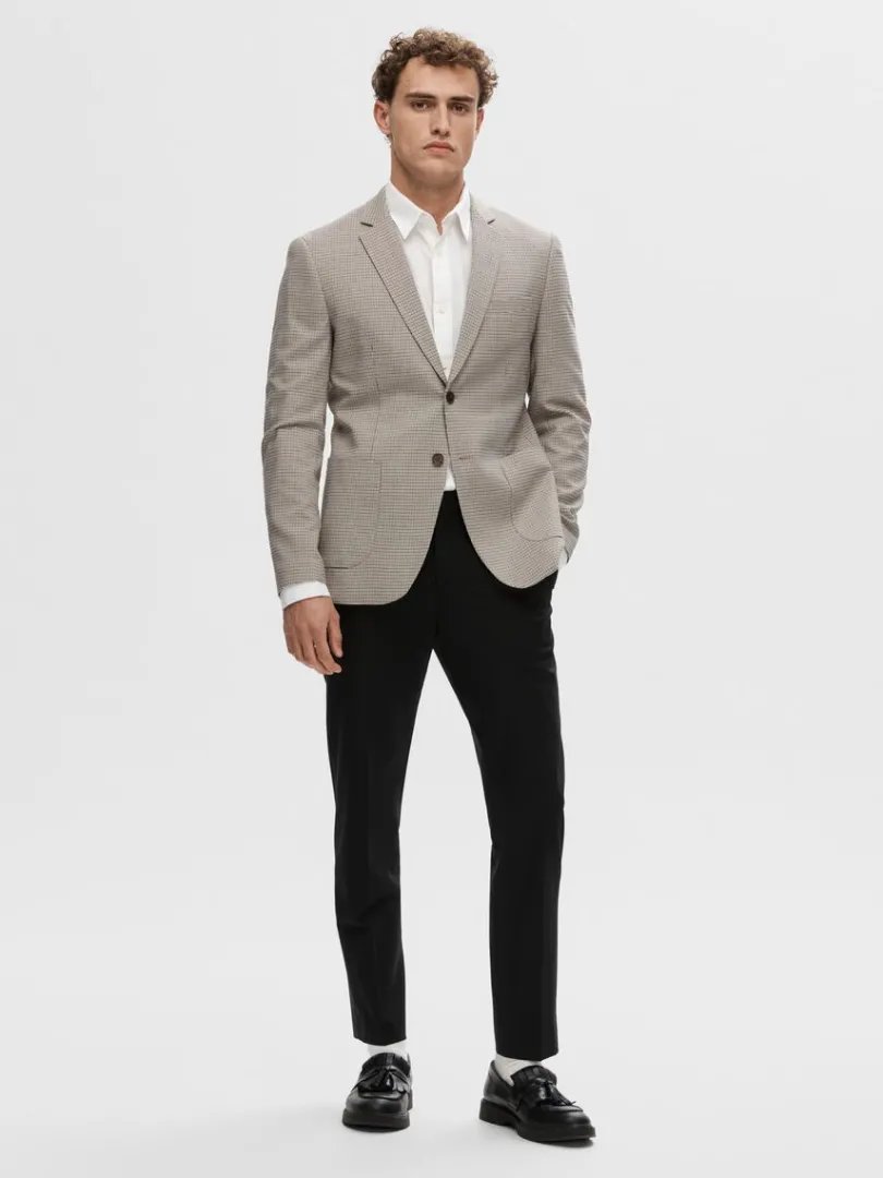 ternet_slim_fit_blazer_1-2.webp Jakkesæt & Blazers>SELECTED TERNET SLIM FIT BLAZER Beige