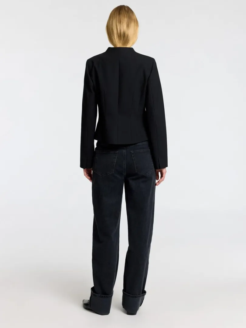 ttsiddende_blazer_4.webp Overtøj | Jakkesæt & Blazers>SELECTED TÆTSIDDENDE BLAZER Black