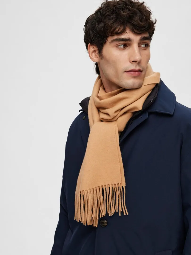 uld_halstrklde_0-30.webp Accessories>SELECTED ULD HALSTØRKLÆDE Brown