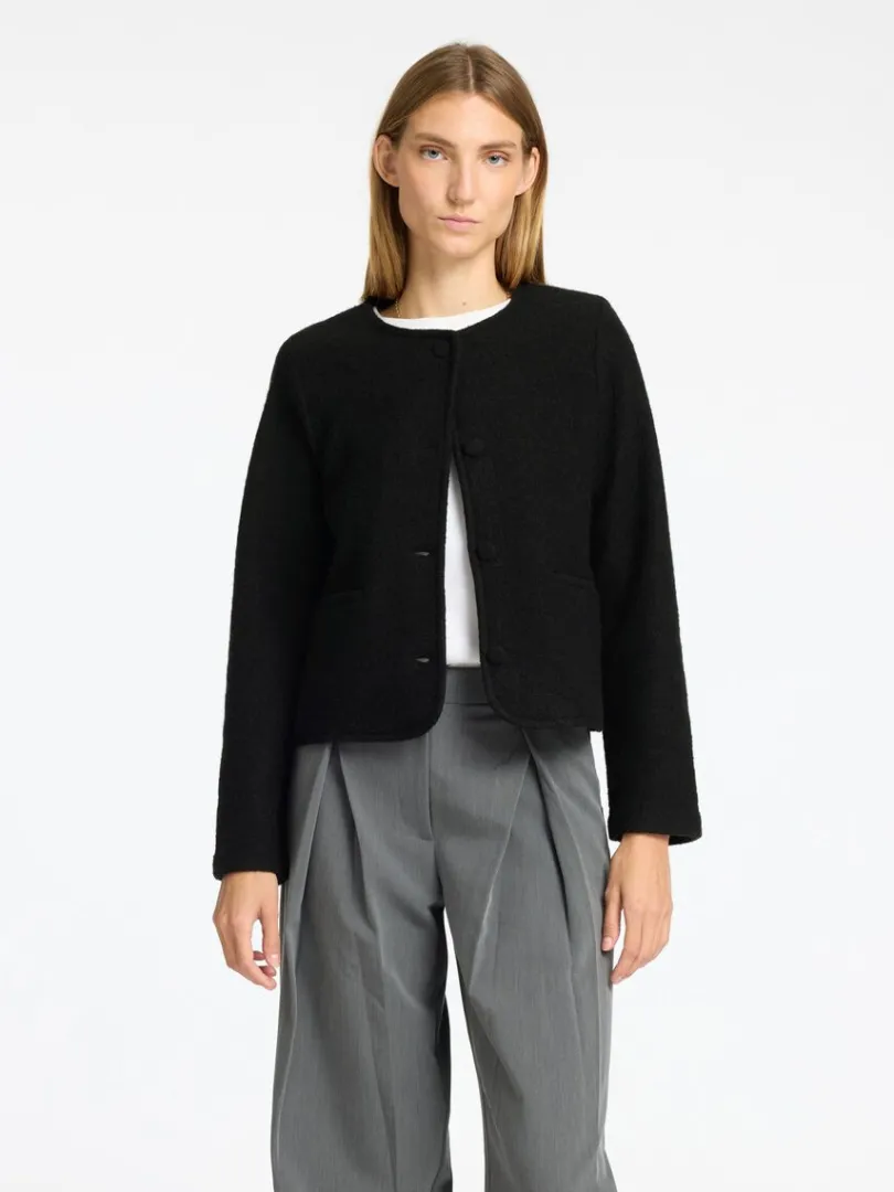 uld_strikket_cardigan_0-1.webp Strik>SELECTED 100% ULD STRIKKET CARDIGAN Black