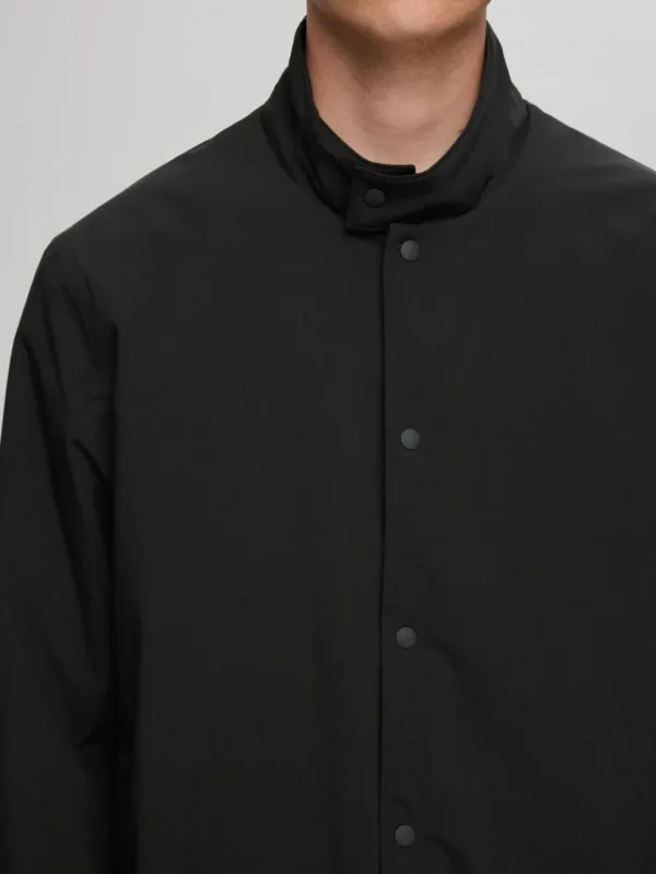 Overtøj>SELECTED VANDAFVISENDE LET JAKKE Black
