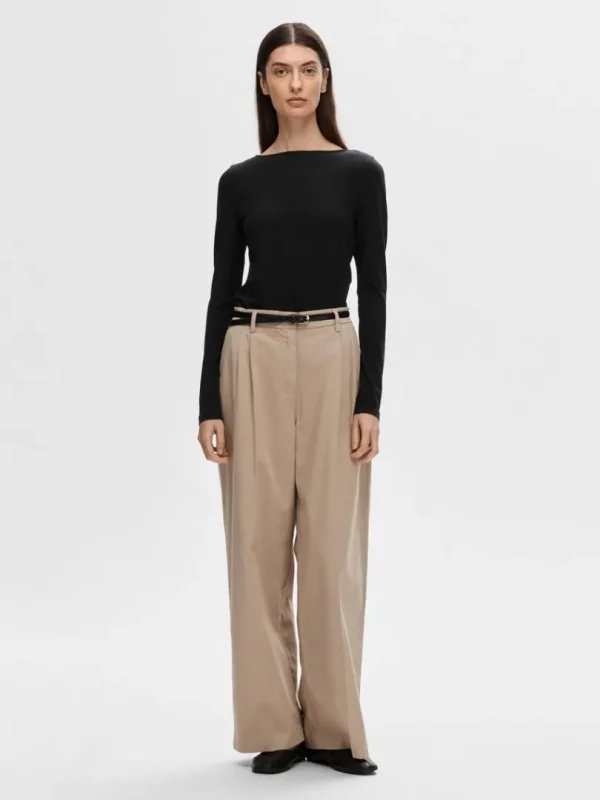 T-shirts>SELECTED VENDBAR LANGÆRMET T-SHIRT Black