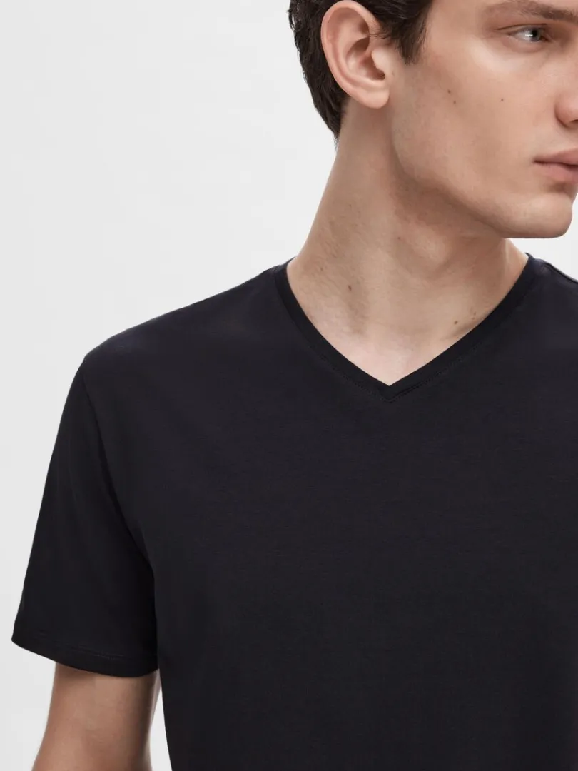 vhals_tshirt_3.webp T-shirts>SELECTED V-HALS T-SHIRT Black